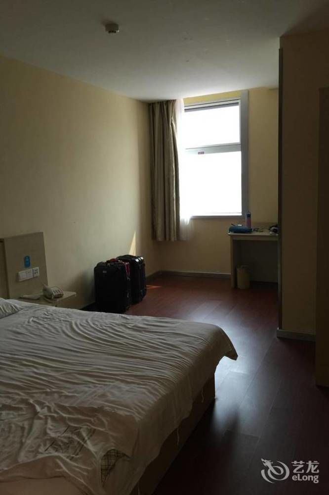 Hanting Express Qingdao Zhongshan Road ภายนอก รูปภาพ